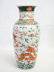 Chinese Famille Rose Porcelain Vase With Iron Red Dragon ,Qing Dynasty
