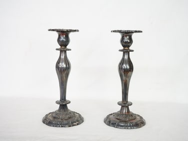 Pair of Lunt USA Silverplated Candlesticks