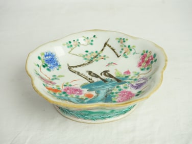 Chinese Famille-Rose 'Birds and Flowers’ Footed Bowl, 19th Century