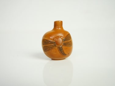 Antique Chinese Carved Snuff Bottle