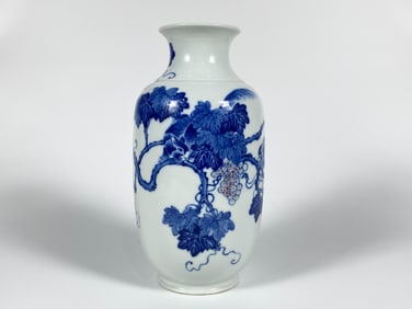 Chinese Underglaze Blue and Red"Grapes and Squirrel" Vase