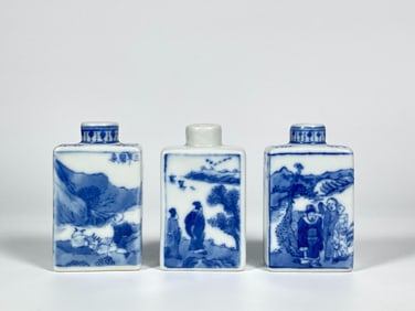 Set of 3 Porcelain Snuff Bottles
