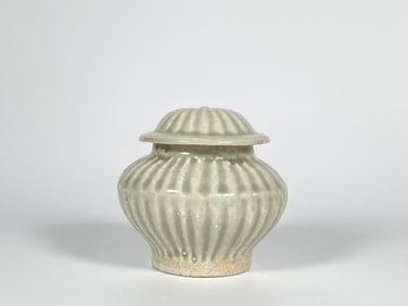 A Small 'Longquan' Celadon-Glazed 'Ribbed' Jar and Cover,