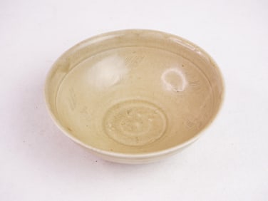 Chinese Celadon-Glazed Bowl