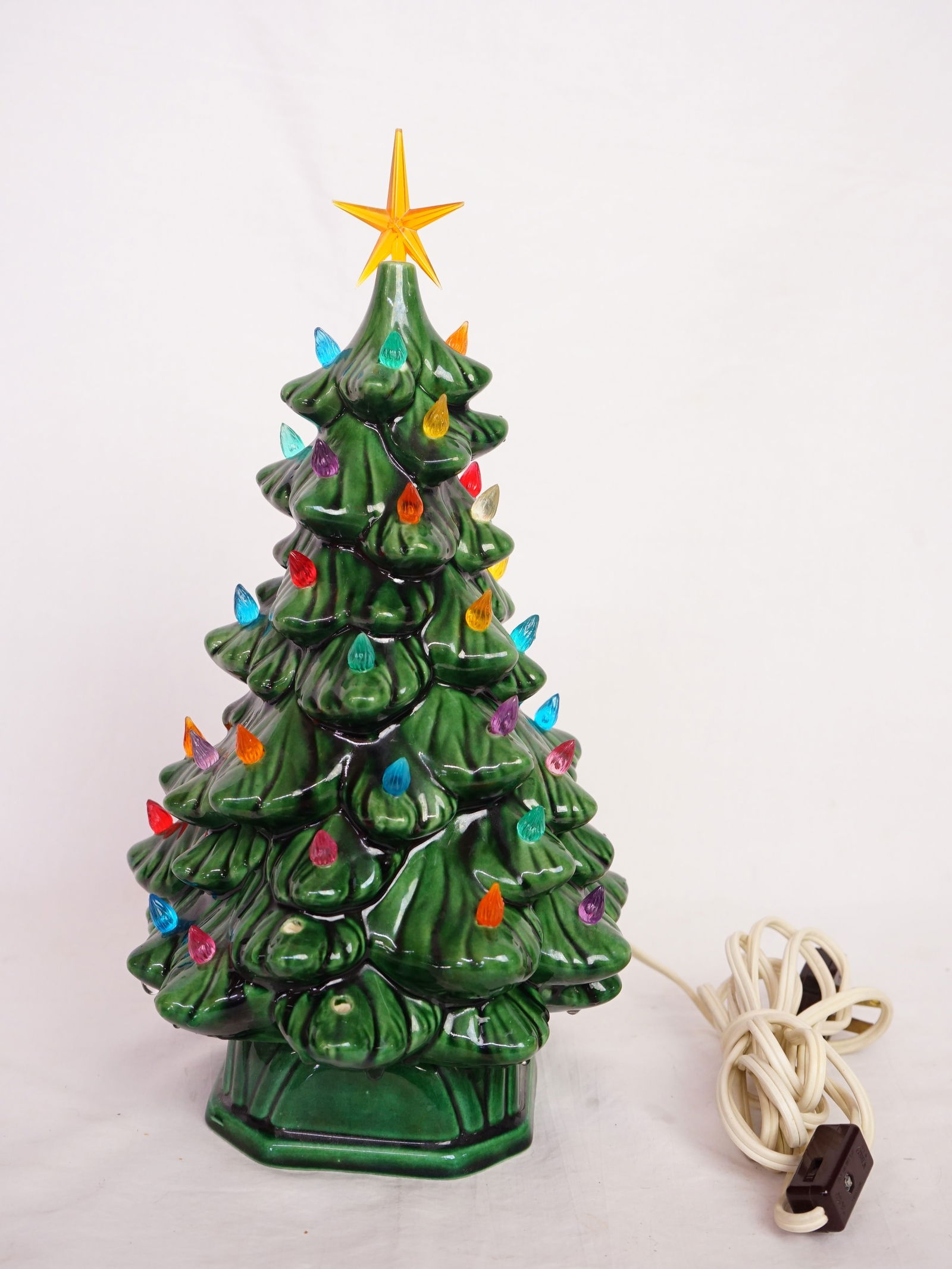 Vintage Ceramic Christmas Tree Table Lamp (1 of 5)