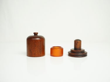 Chinese Peking Glass Thumb Ring With Wood Box,Qing Dynasty