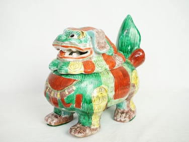 Chinese Porcelain Foo Dog Incense Burner,Qing Dynasty