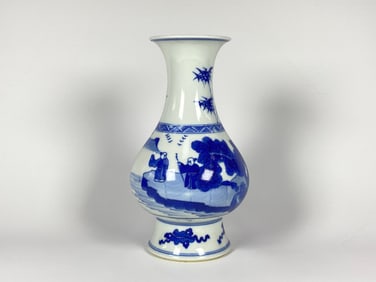 Chinese Blue and White Porcelain Vase