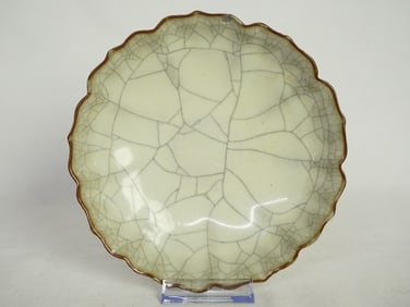 Chinese Guan Type Porcelain Dish