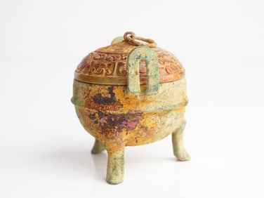 Chinese Bronze Ritual Food Vessel and Jade Cover