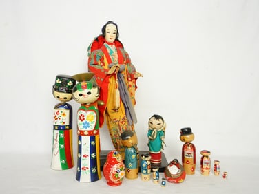Group of Japanese Dolls