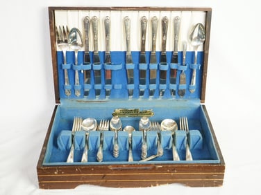Over 50 Pc Vintage Tudor Plate by oneida Community Flatware With Box