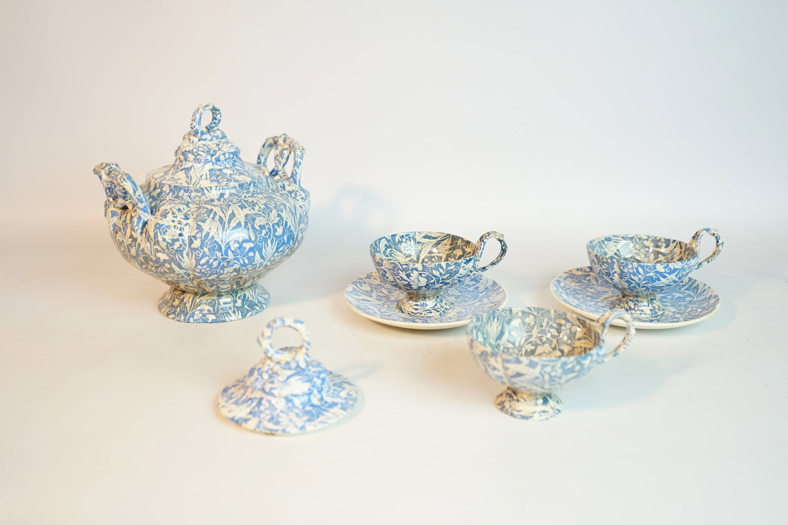 Lot of French Choisy-Le-Roi Hautin Boulenger Porcelain Tableware,19th C: Approximate size:8x7.5x7in(largest) Shipping: We offer in-house shipping services for most small items. This means that we will take care of packing and shipping the items directly to you. For larger 