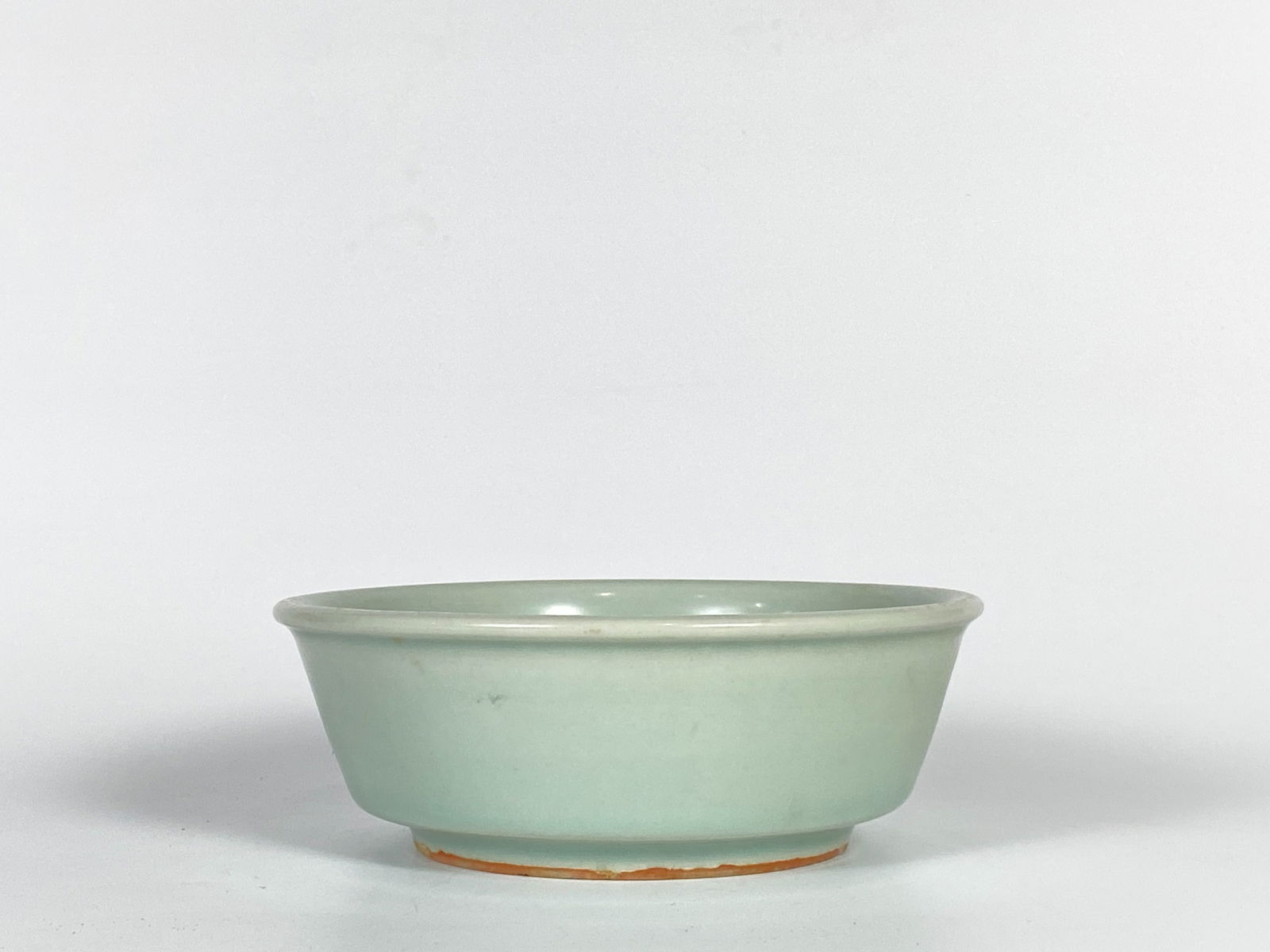 Chinese Longquan Celadon-Glazed Brush Washer (1 of 7)