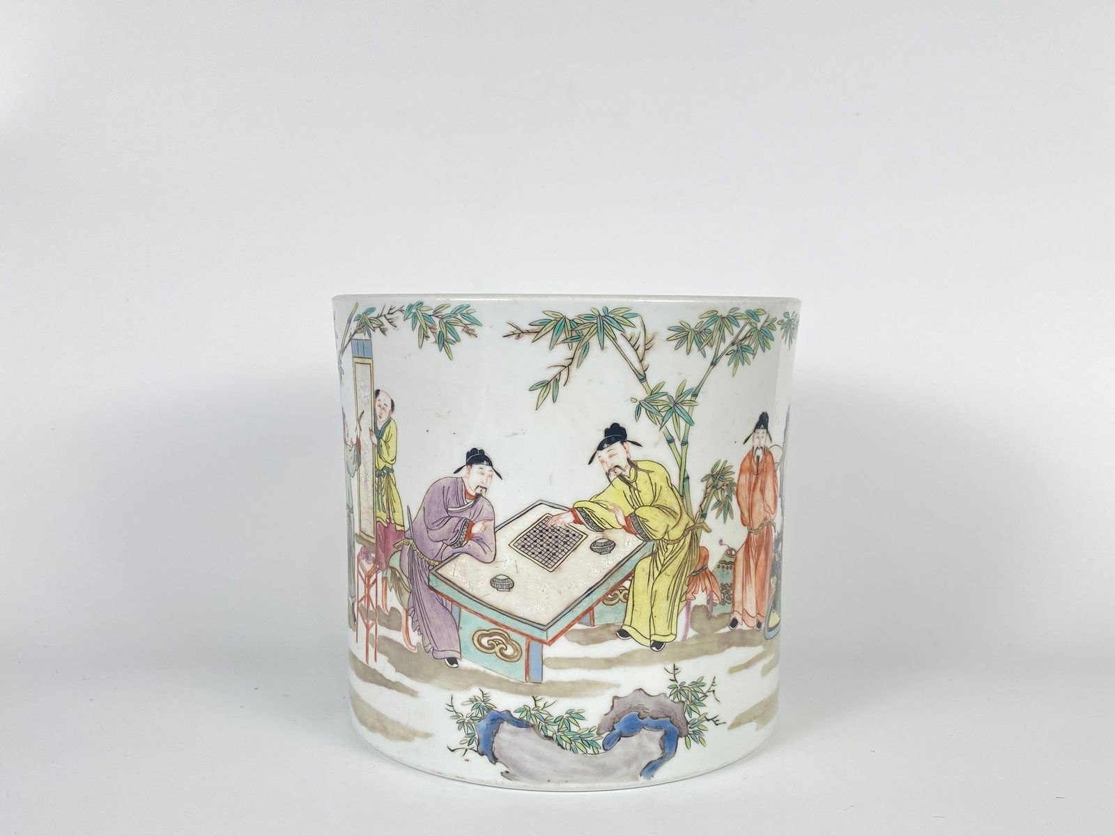 Chinese Famille Rose "officials" Porcelain Brush Pot (1 of 10)