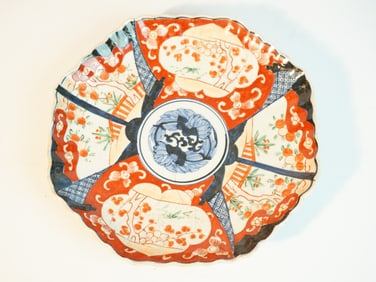 Japanese Imari Porcelain Plate, Meiji Period