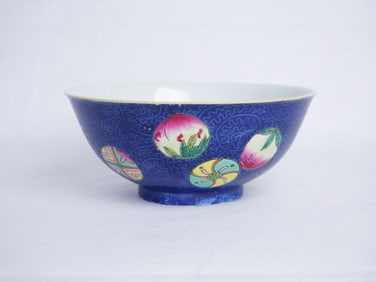 Chinese Blue-Ground Sgraffiato Famille Rose 'Flowers Ball' Bowl, Qianlong Mark