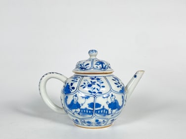 A Chinese Blue and White Miniature Teapot and Cover, Kangxi
