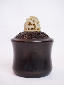 Very Fine and Rare Chinese Bronze Censer with Jade Finial, Qing Dynasty