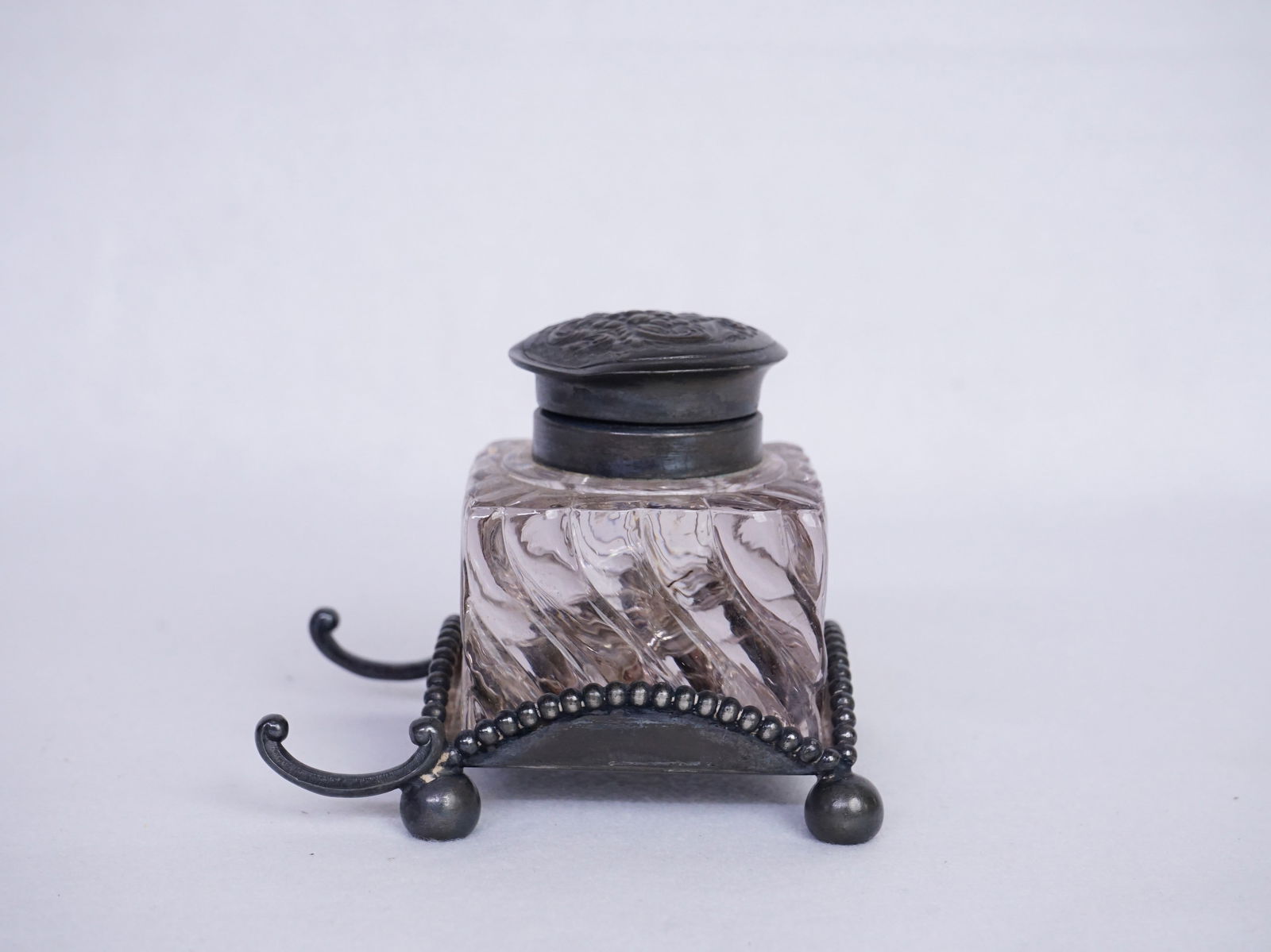 Antique Eureka Silver Co Quadruple Plate Pen Rest with Inkwell (1 of 5)