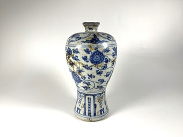 Chinese Blue and White 'Lotus' Meiping Porcelain Vase,Ming Dynasty