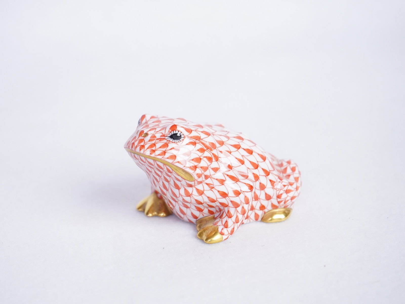 Herend Frog Toad: Approximate size: 1.75" h x 2" w x 2.75" l Shipping: We offer in-house shipping services for most small items. This means that we will take care of packing and shipping the items directly to you. For 