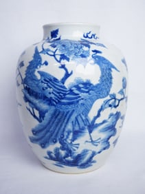 Chinese Blue and White 'Dragon and Phoenix' Jar,Qing Dynasty