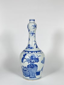 Chinese Blue and White Transitional Porcelain Bottle Vase