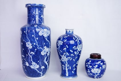 Lot of 3 Chinese Blue and White 'Prunus' Porcelain Ware,Qing Dynasty