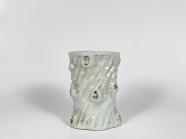 Chinese Ge-Type Trunk-Shape Porcelain Brush Pot with Studio Mark