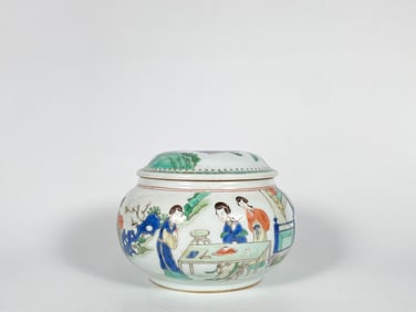 Chinese Famille Verte 'Figural'Porcelain Bowl with Cover