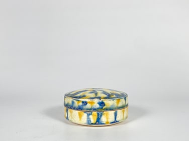 A Sancai and Blue-Glazed Pottery Box and Cover