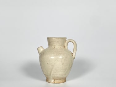 A White Stoneware Ewer, Tang Dynasty