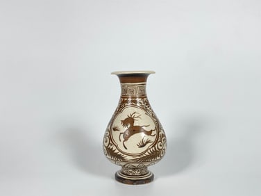 A Small Painted Jizhou 'Leaping Deer' Vase