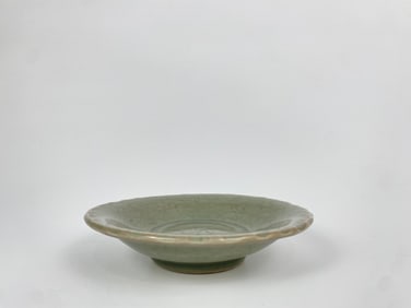 Chinese Longquan Celadon 'Floral' Dish