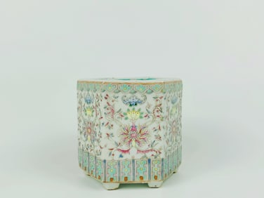 Chinese Famille Rose Hexagonal Brush Pot, Qing Dynasty