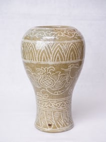 Korean Celadon Glazed Dragon Vase