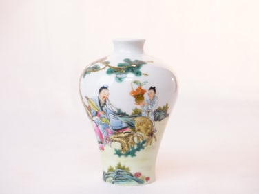 Chinese Famille Rose 'Gaoshi' Porcelain Vase