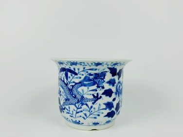 A Blue and White 'Dragon' Jardiniere, 19th Century