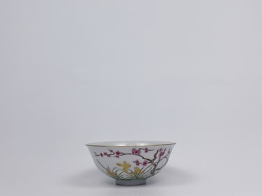 Chinese Famille Rose 'Plum Blossom' Bowl, Qing Dynasty