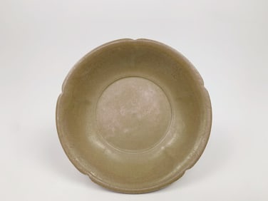 Chinese Celadon Glazed Lobed Dish
