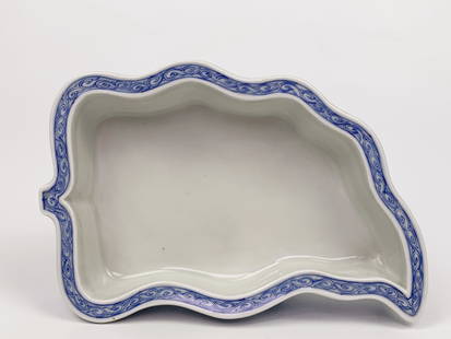 Chinese Blue and White Leaf-Shaped Narcissus Tray, Qing Dynasty: Approximate size:2 1/8x8x5 1/2 in (HxDia) Shipping: We offer in-house shipping services for most small items. This means that we will take care of packing and shipping the items directly to you. For l