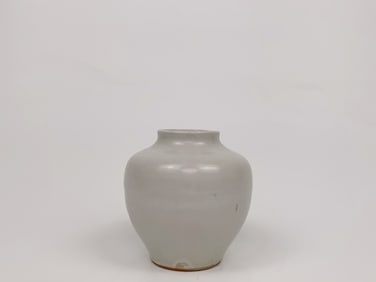 Chinese Tianbai-Glazed Jar