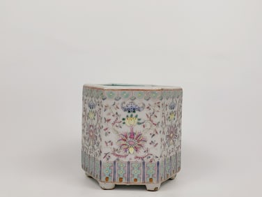 Chinese Famille Rose Hexagonal Brush Pot