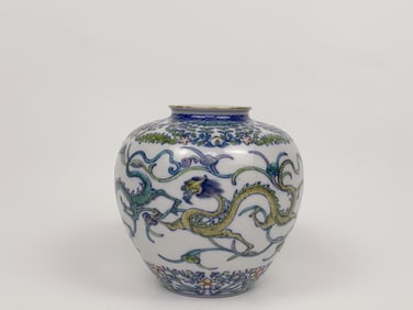 Chinese Doucai 'Dragon' Jar