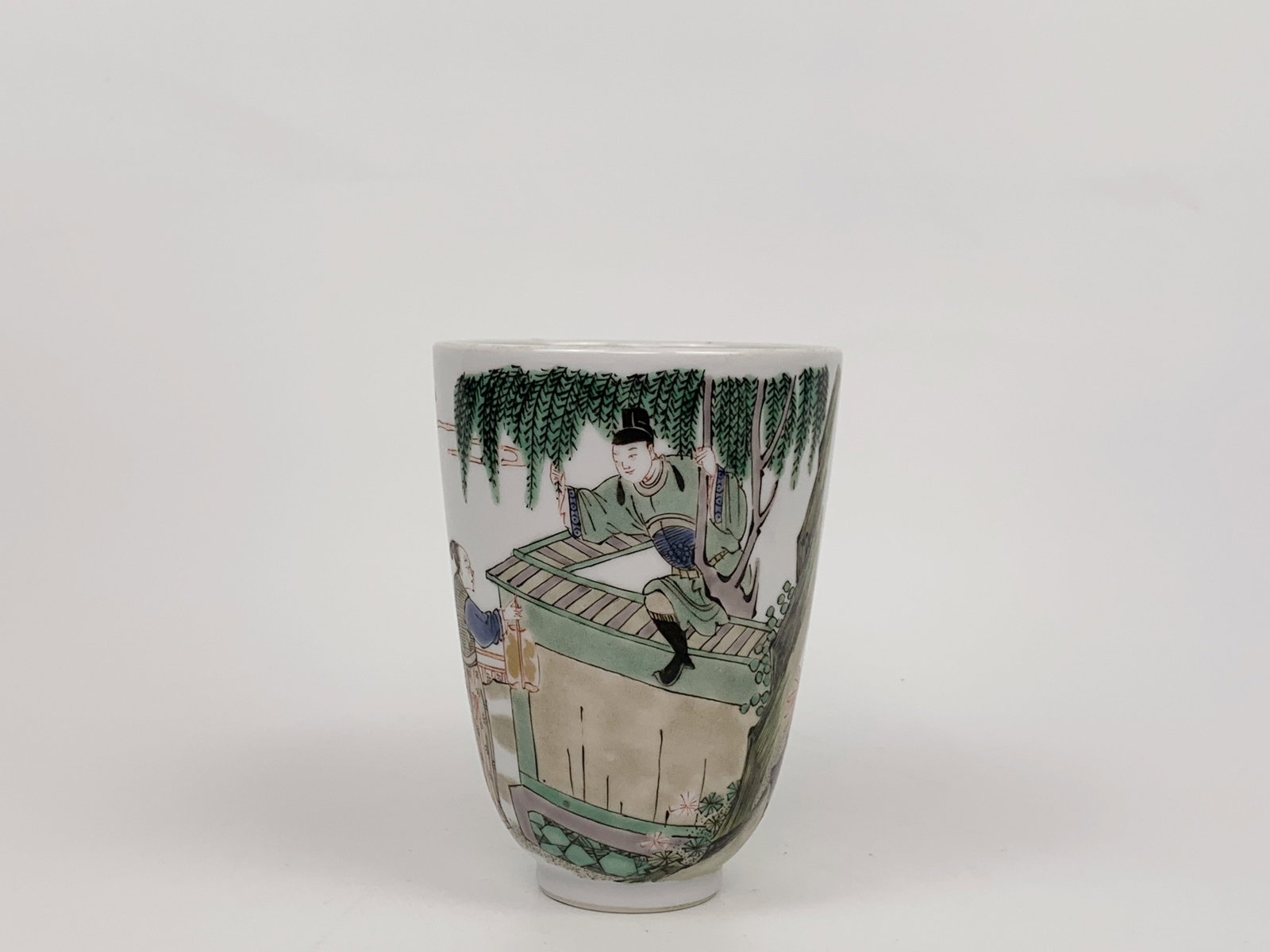 Chinese Famille Verte 'Figural' Beaker Cup: Approximate size:H:4 1/8x3 in Shipping: We offer in-house shipping services for most small items. This means that we will take care of packing and shipping the items directly to you. For larger or spe