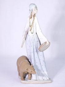 Lladro Spanish "Salvadordebon Gipsy Woman With Bear Gypsy" Figurine
