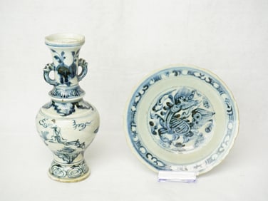 Lot of 2 Chinese Blue And White Porcelain Wares,Ming Dynasty