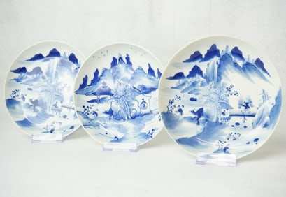 Lot of 3 Chinese Blue And White 'Figural' Plates,Qing Dynasty