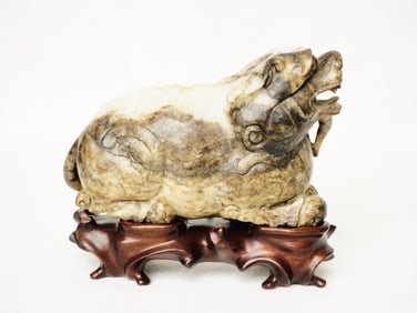 A Mottled White And Grey Jade Mythical Beast China, 18th-19th Century